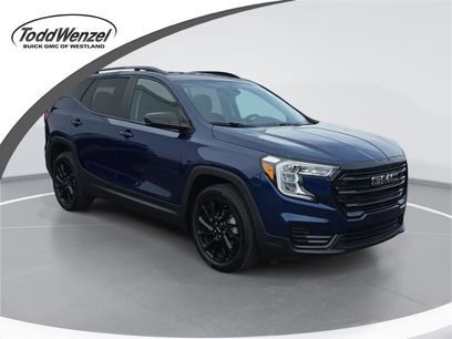 Used 2023 GMC Terrain SLE w/ Driver Convenience Package