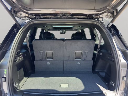 New 2026 Jeep Grand Cherokee L Limited AWD/4WD image 9