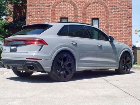 Used 2024 Audi RS Q8 AWD/4WD image 5