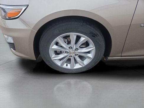 Used 2024 Chevrolet Malibu LT image 25