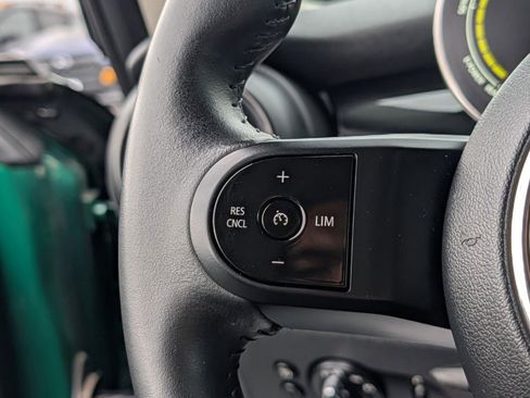 Used 2023 MINI Cooper SE FWD image 25