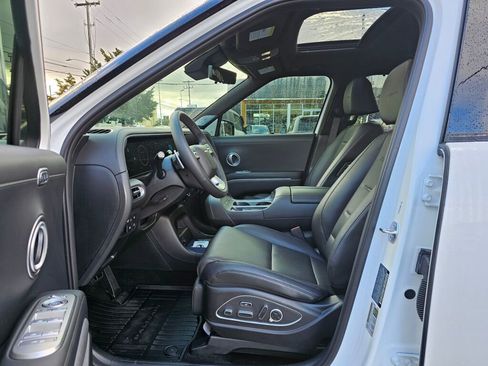 Used 2026 Hyundai Palisade Calligraphy image 17