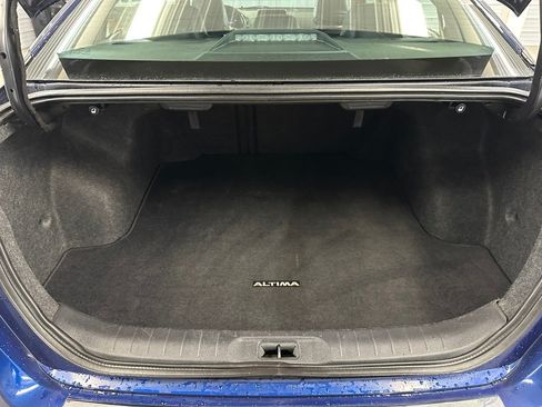 Used 2022 Nissan Altima 2.5 SR FWD image 21