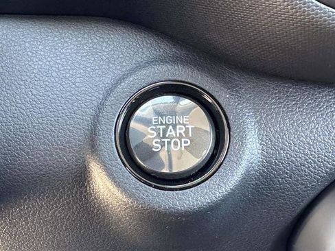 New 2026 Hyundai Venue SEL image 24