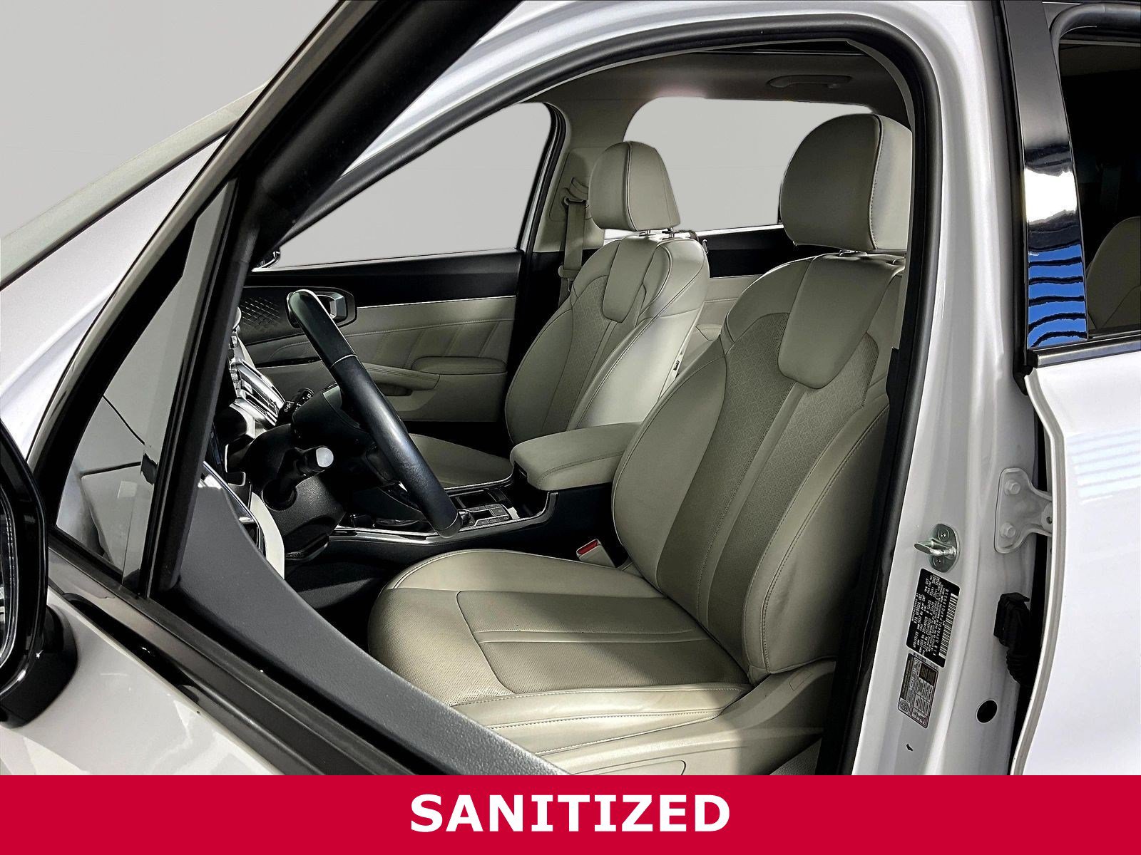 Used 2023 Kia Sorento SX AWD/4WD image 21