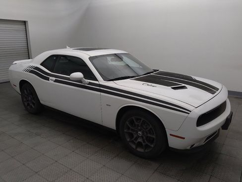 Used 2018 Dodge Challenger GT w/ GT Interior Package AWD/4WD image 11