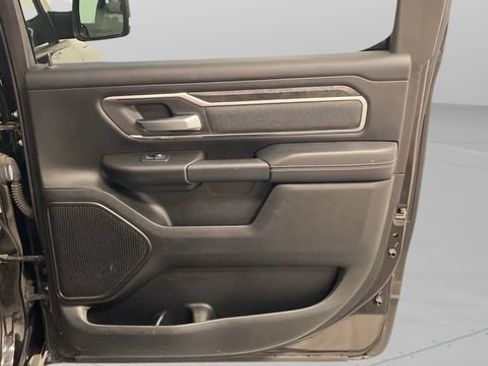 Used 2019 RAM 1500 Big Horn AWD/4WD image 38