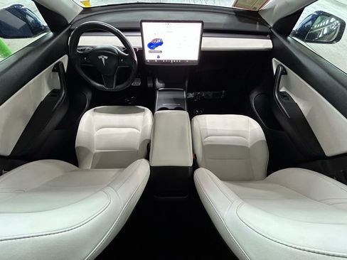 Used 2021 Tesla Model Y Performance image 36