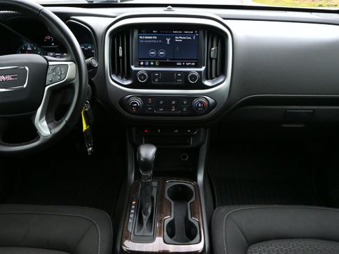 Used 2022 GMC Canyon Elevation w/ Trailering Package image 11