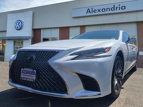 Used 2018 Lexus LS 500 AWD w/ Luxury Package image 1