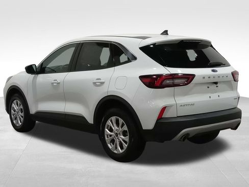 Certified 2024 Ford Escape Active AWD/4WD image 7