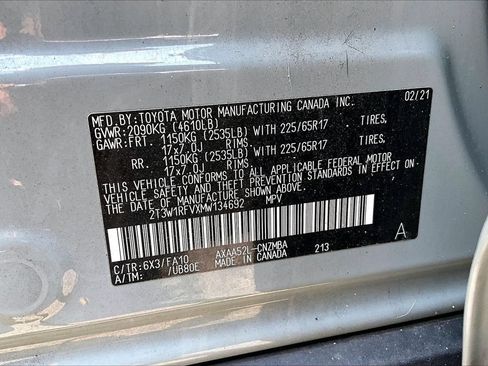 Used 2021 Toyota RAV4 XLE FWD image 16