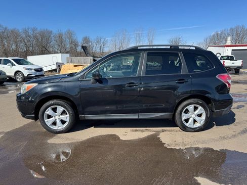 Used 2015 Subaru Forester 2.5i Premium w/ All-Weather Package AWD/4WD image 2