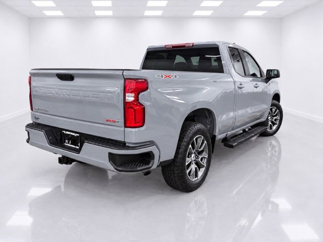 Used 2024 Chevrolet Silverado 1500 RST AWD/4WD image 7