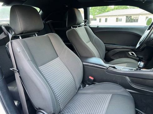 Used 2019 Dodge Challenger SXT w/ Blacktop Package RWD image 17