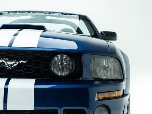 Used 2008 Ford Mustang GT RWD image 7