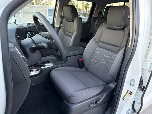 New 2026 Nissan Frontier SV w/ SV Convenience Package image 27