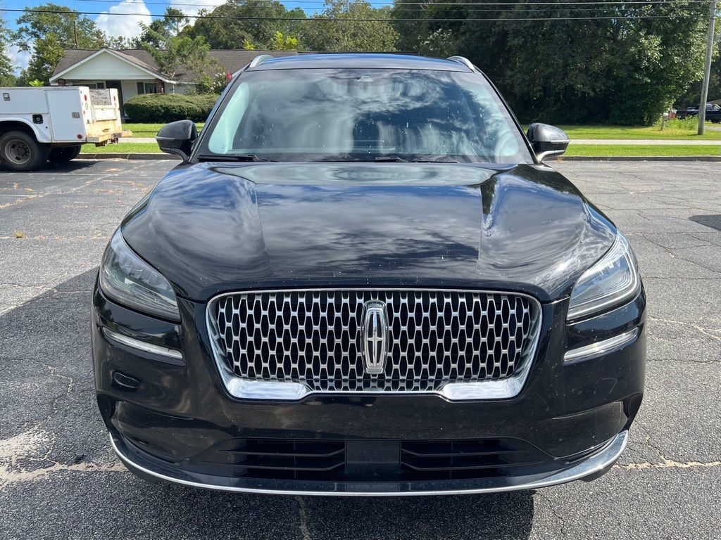 Used 2022 Lincoln Corsair Reserve FWD image 4