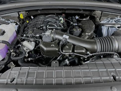 New 2025 Jeep Grand Cherokee L Altitude image 18