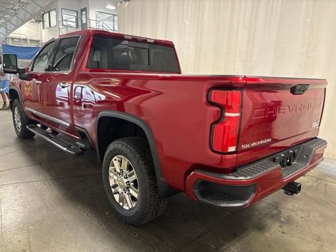 New 2026 Chevrolet Silverado 2500 High Country w/ High Country Premium Package AWD/4WD image 8