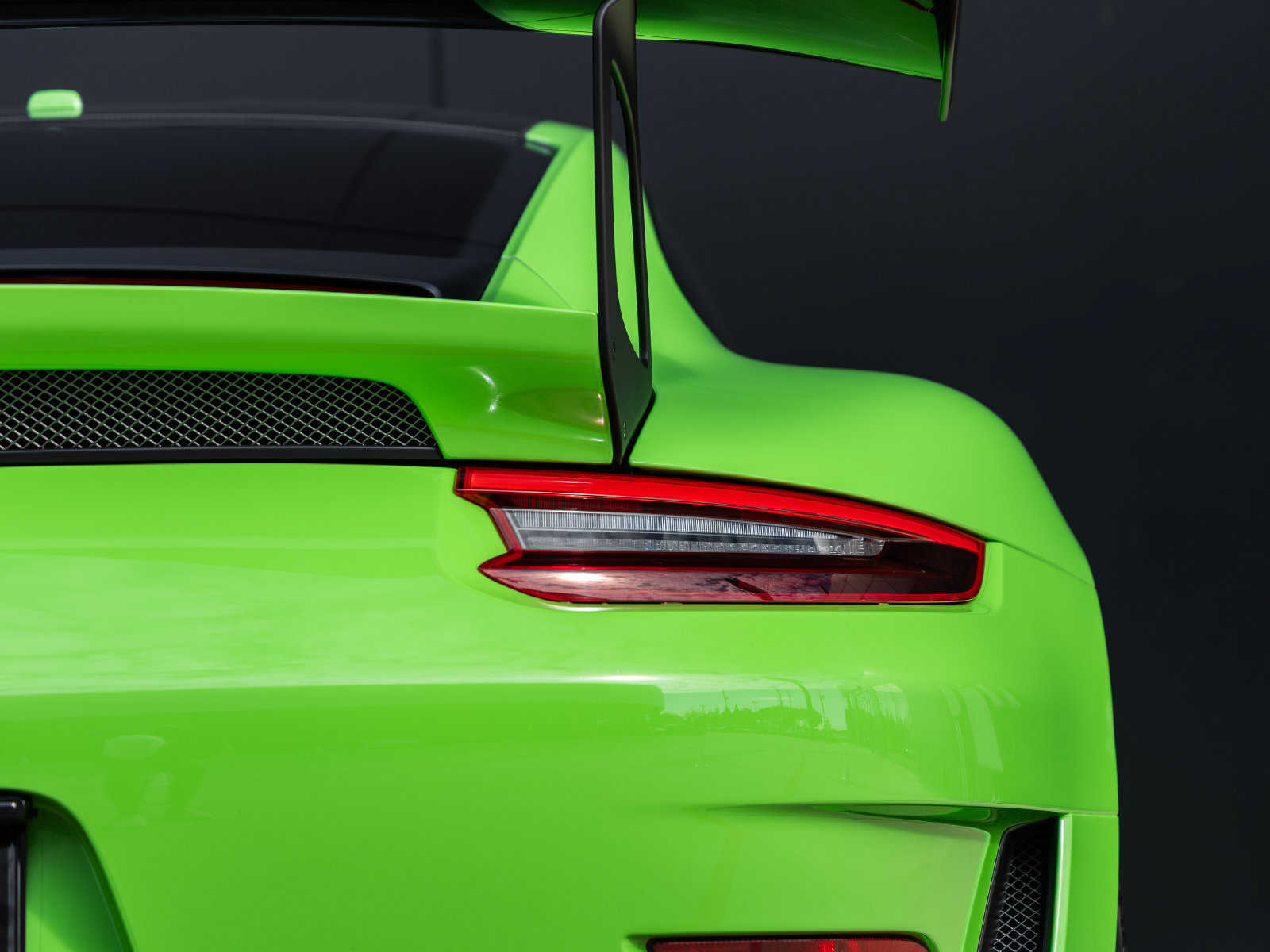 Used 2019 Porsche 911 GT3 RS RWD image 14
