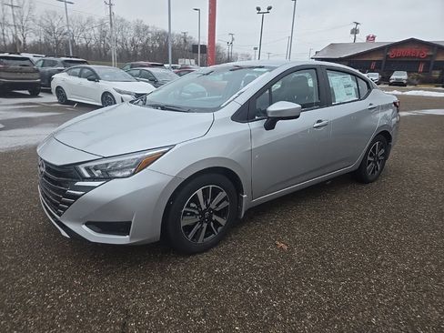 New 2025 Nissan Versa SV w/ Trunk Package image 3