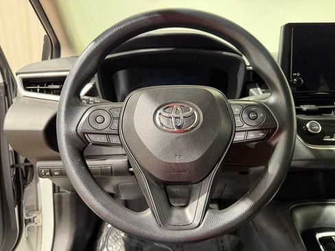 Certified 2026 Toyota Corolla LE FWD image 20