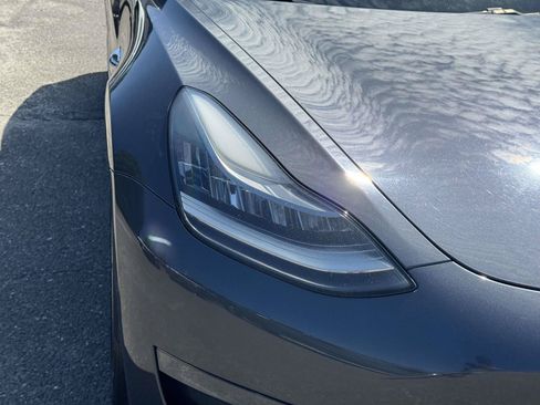 Used 2019 Tesla Model 3 Long Range AWD/4WD image 7