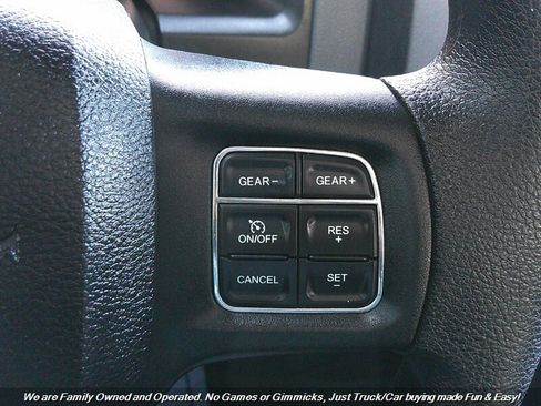 Used 2017 RAM 1500 Express image 44