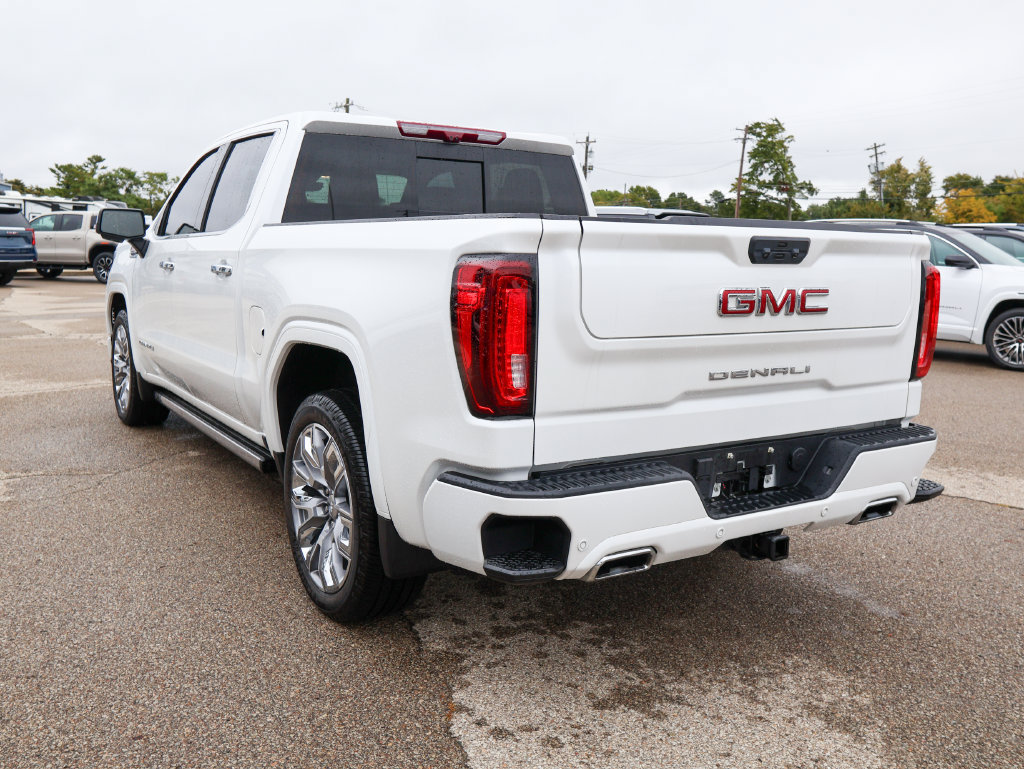 Used 2025 GMC Sierra 1500 Denali AWD/4WD image 30