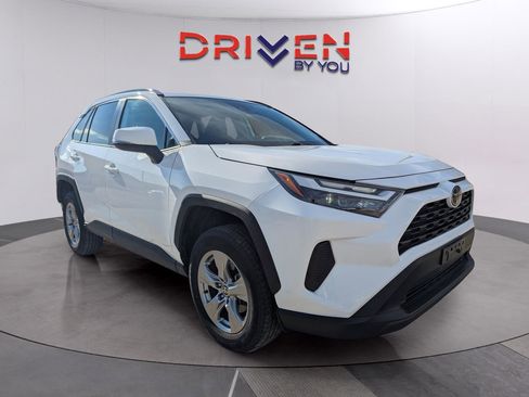 Used 2024 Toyota RAV4 XLE image 7