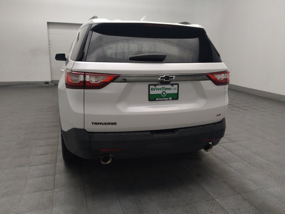 Used 2021 Chevrolet Traverse RS w/ LPO, Floor Liner Package FWD image 6
