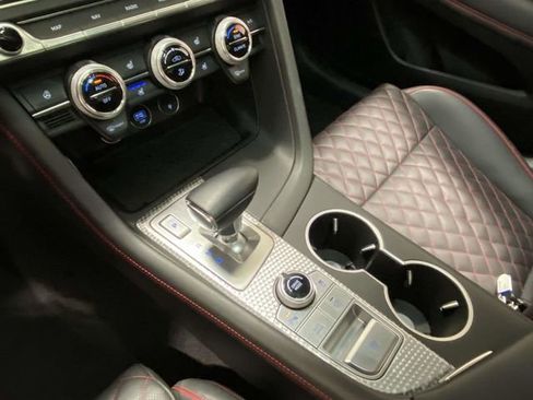 Used 2023 Genesis G70 3.3T w/ Sport Prestige Package image 19