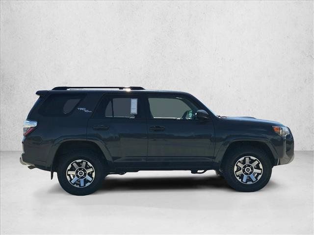 Used 2024 Toyota 4Runner TRD Off-Road AWD/4WD image 4