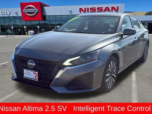 Used 2023 Nissan Altima 2.5 SV image 7