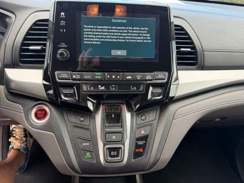 Used 2018 Honda Odyssey EX-L image 14