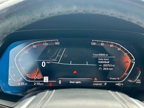 Used 2021 BMW X6 xDrive40i w/ Premium Package image 22