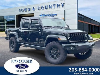 Used 2024 Jeep Gladiator Sport