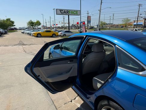 Used 2018 Hyundai Sonata SEL w/ Tech Package 02 image 19