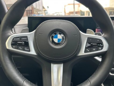 Used 2024 BMW X5 sDrive40i w/ M Sport Package RWD image 23