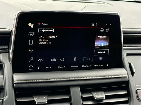 Used 2023 GMC Yukon XL AT4 w/ AT4 Premium Package AWD/4WD image 19