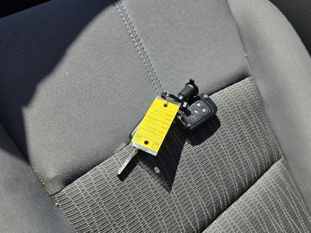 Used 2017 Chevrolet Impala LS FWD image 18
