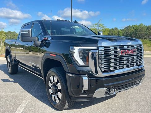 Used 2025 GMC Sierra 2500 Denali w/ Max Trailering Package AWD/4WD image 62