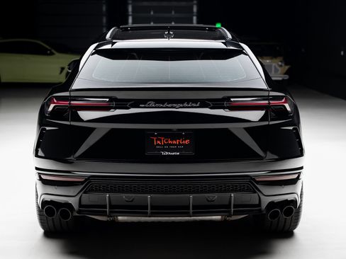 Used 2019 Lamborghini Urus AWD/4WD image 25