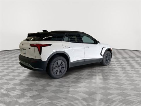 New 2025 Chevrolet Blazer EV LT image 12
