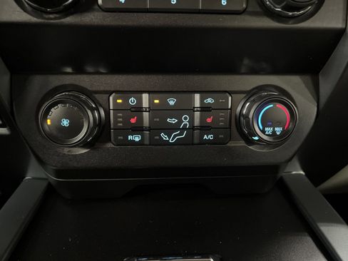 Used 2021 Ford F250 XLT w/ XLT Premium Package image 20