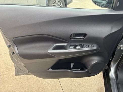 Used 2025 Nissan Kicks Play S FWD image 19