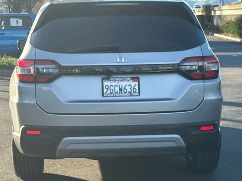 Used 2023 Honda Pilot EX-L image 12