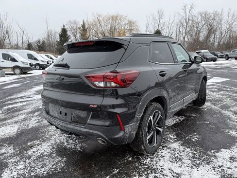 Used 2023 Chevrolet TrailBlazer RS w/ Convenience Package image 11