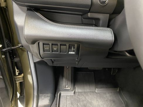 Used 2024 Subaru Ascent Touring w/ Popular Package #2 image 37